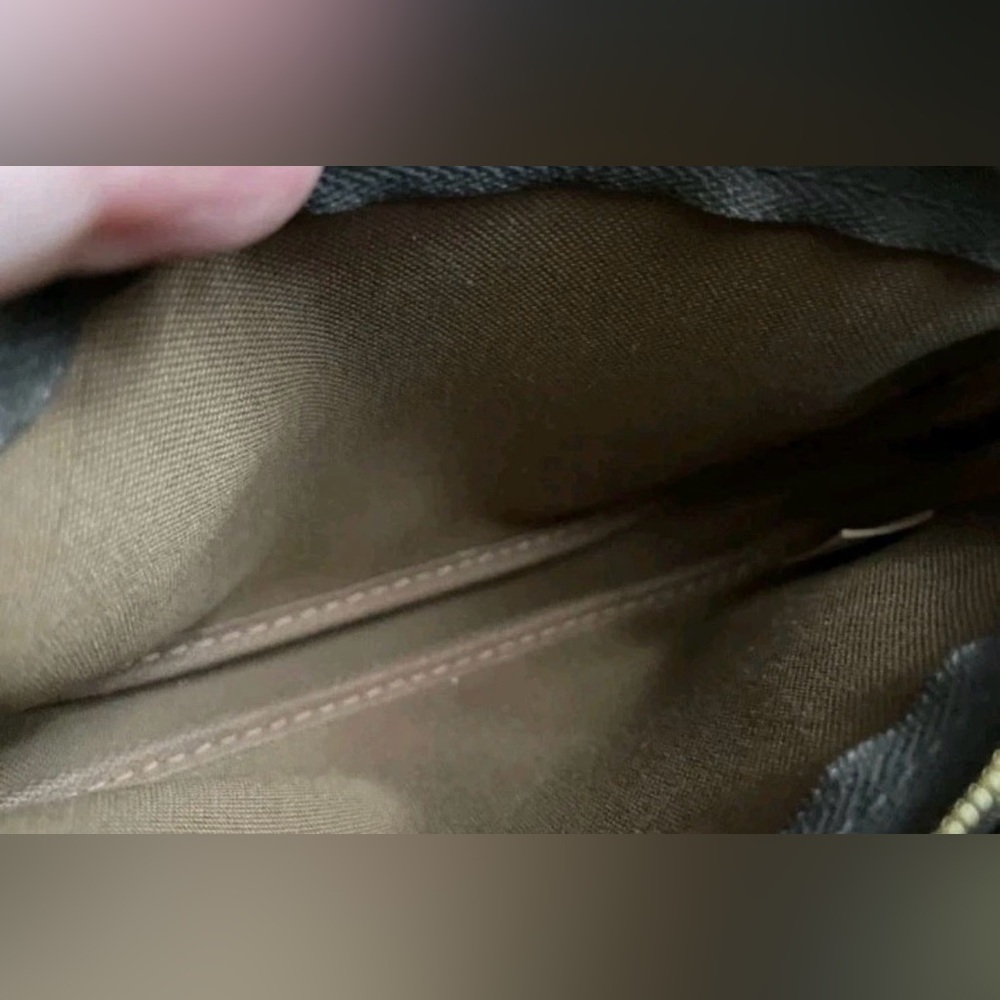 🔥Louis Vuitton Multi Pochette Accessoires Pouch Monogram Canvas Small Authentic🔥 - Picture 8 of 8
